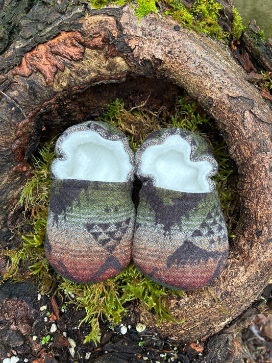 Wool booties