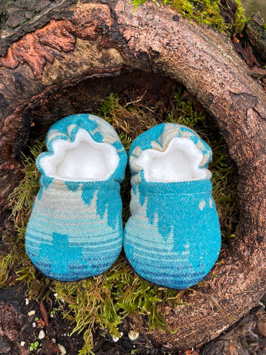 Wool booties