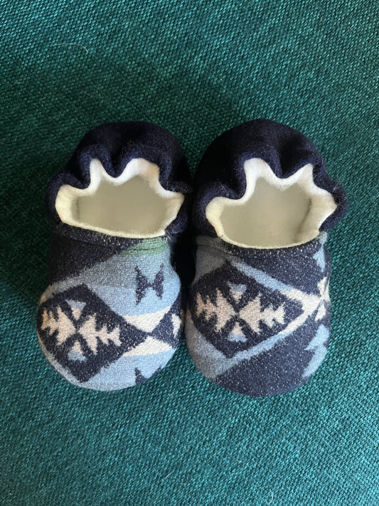 Wool booties